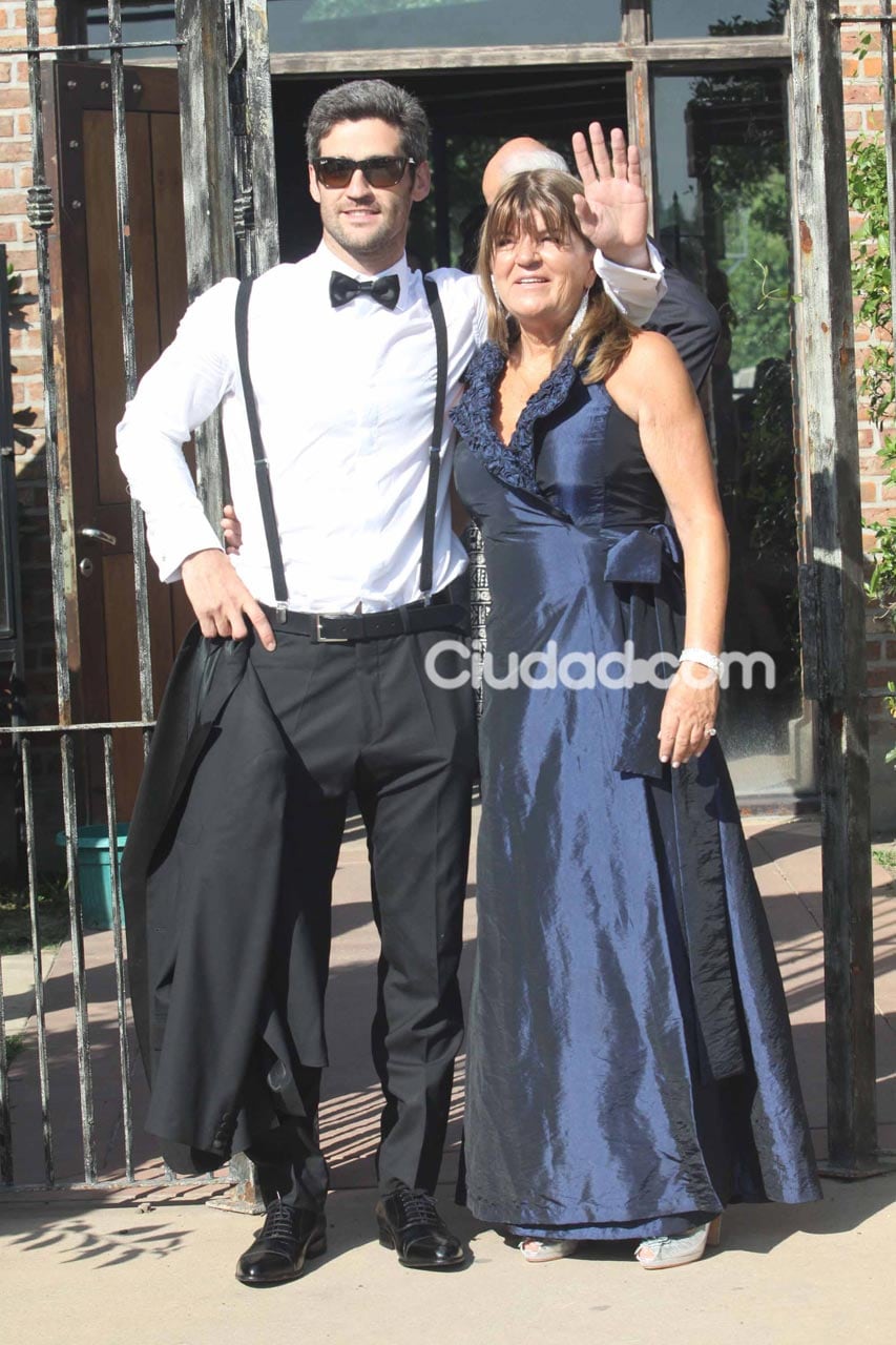 Fernando Sieling, junto a su mamá. (Foto: Movilpress)