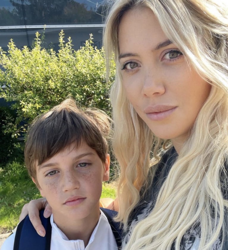 Filosa, Wanda Nara compartió una foto junto a sus cinco hijos tras separarse de Mauro Icardi: "Feliz día a mí"