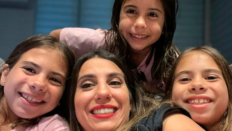 Firme descargo de Cinthia Fernández por los piojos de sus hijas en vacaciones.