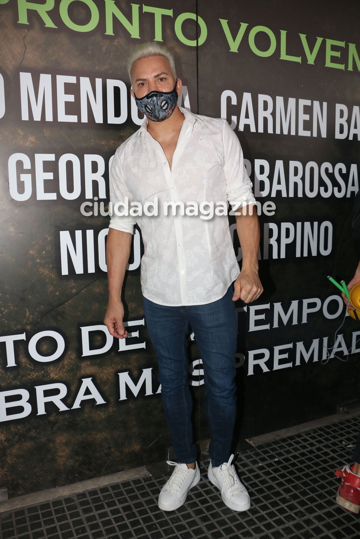 Flavio Mendoza en la marcha de los actores. (Foto: Movilpress)