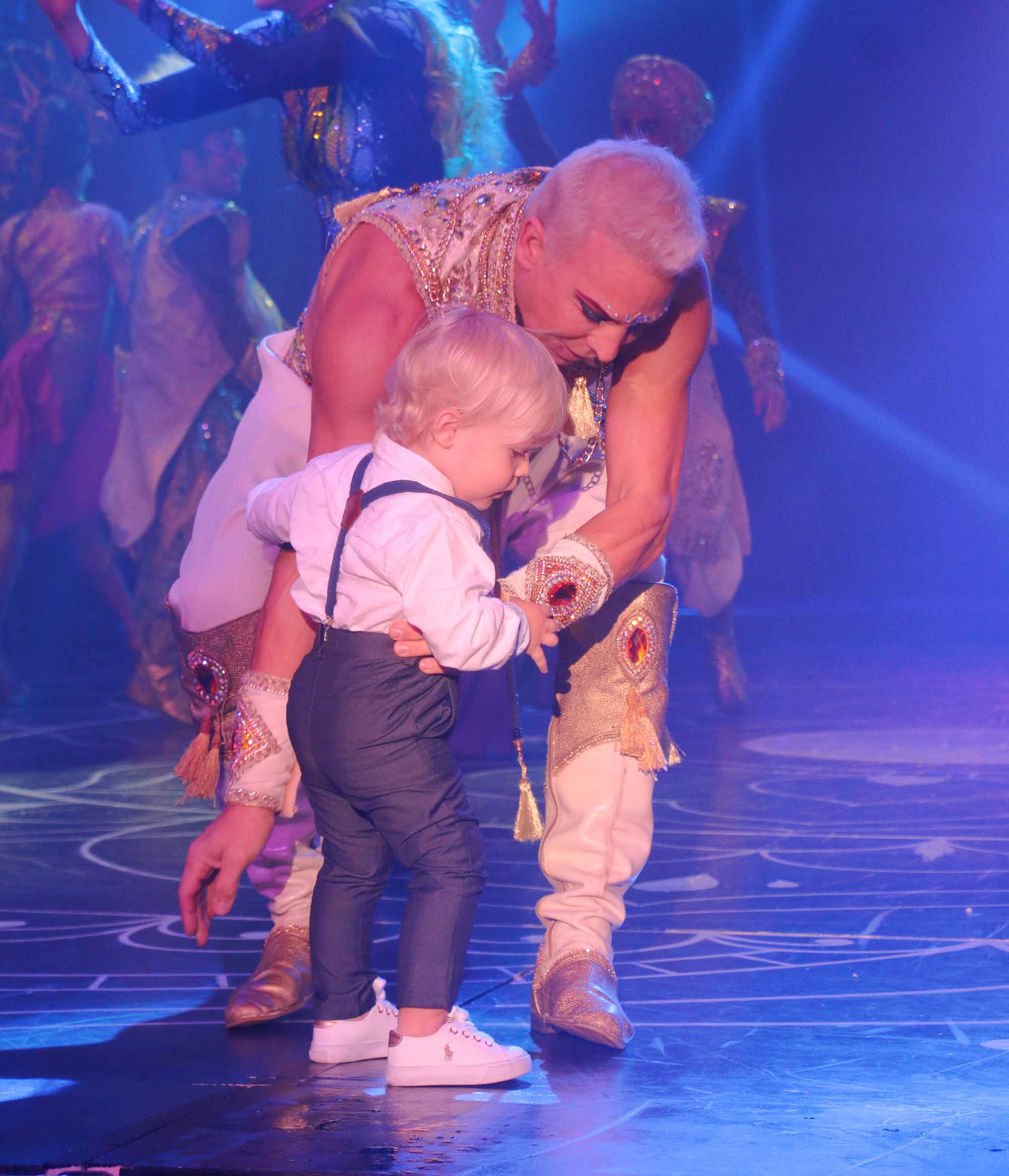 Flavio Mendoza y Dionisio en la función de prensa de El Circo del Ánima. (Foto: Movilpress)