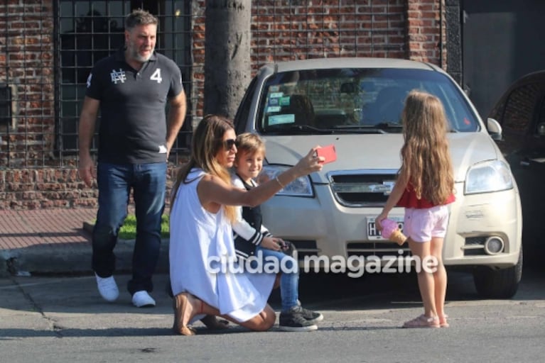 Flor de la Ve y su almuerzo en familia con Pablo Goycochea y sus hijos