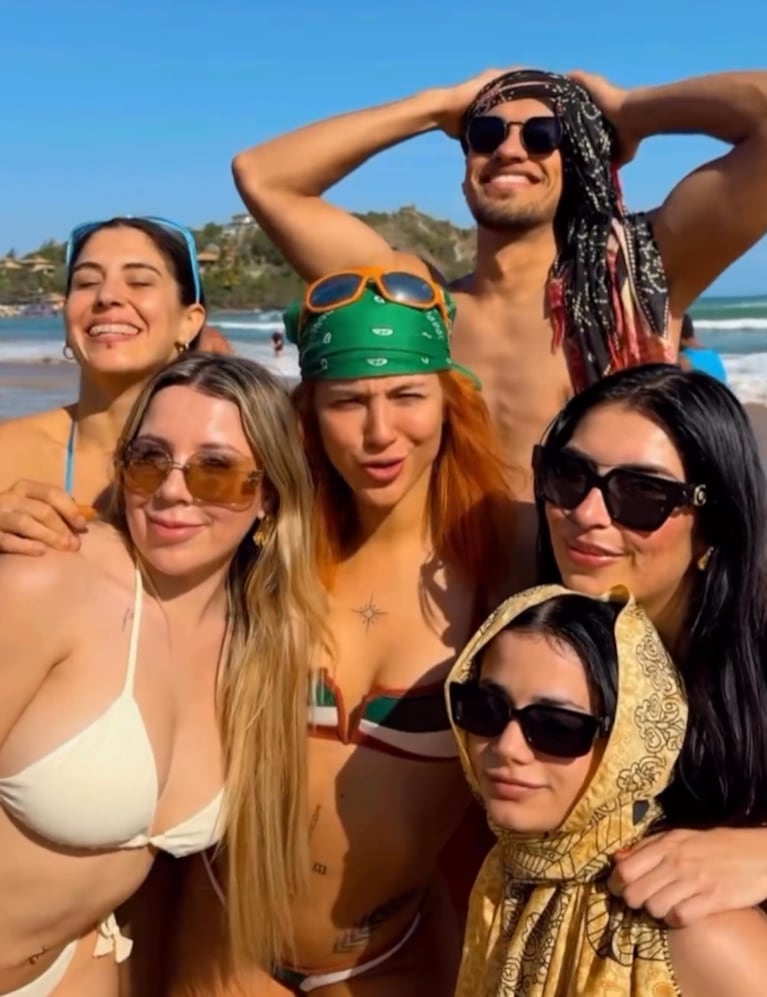 Flor y sus amigos en Brasil.