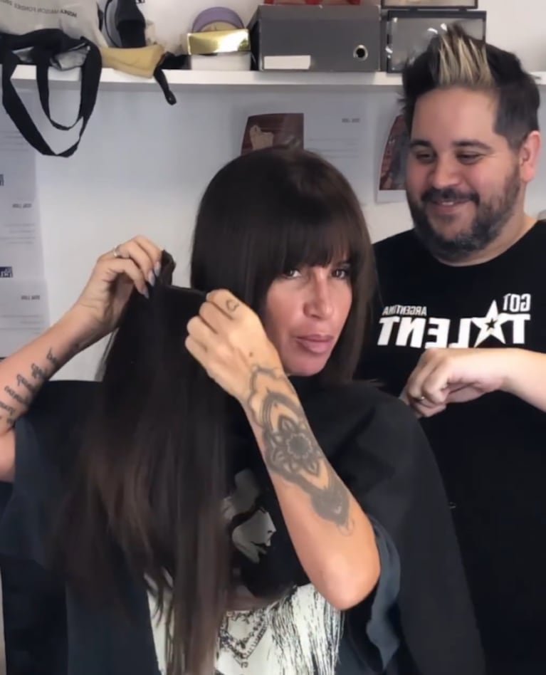 Florencia Peña se animó a un radical cambio de look: cabello corto, morocho y con flequillo recto