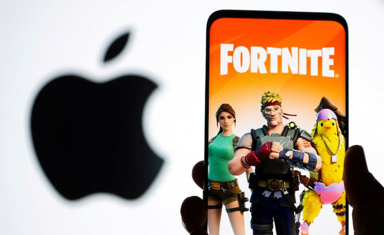 Fortnite volverá a estar disponible en las tabletas con iPadOS, acompañado de su propia tienda en línea, según confirmó Epic Games.

