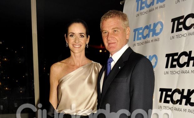 Francisco de Narváez y su esposa en la gala de Un techo para mi País (Foto: Jennifer Rubio). 