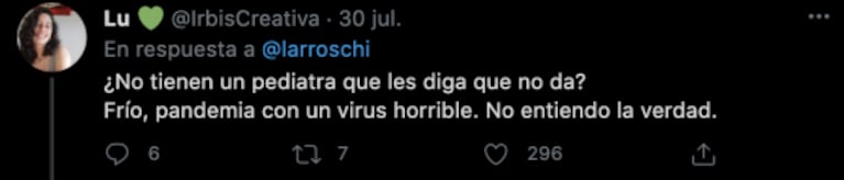 Fuertes críticas a Roberto García Moritán por salir con Ana, su beba con Pampita, un día de frío: "No tiene ni diez días"