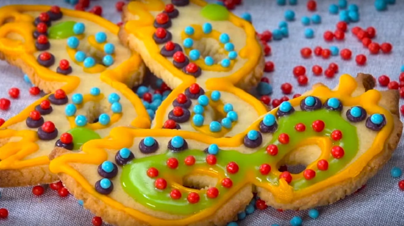 Galletitas antifaz: una receta sencilla para divertir a los chicos 