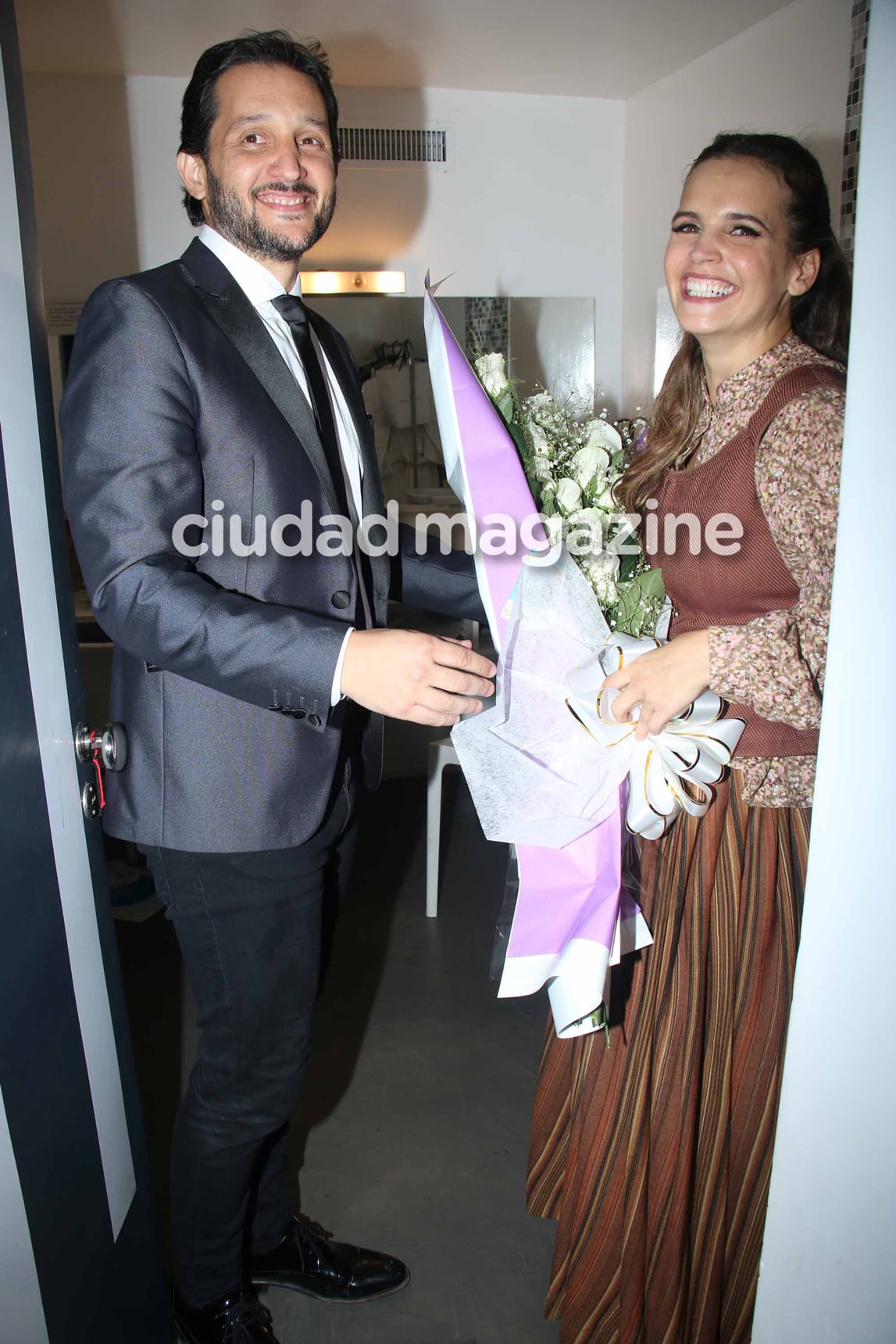 Garciarena y Paoloski, amor en el estreno de El violinista en el tejado. Foto: Movilpress.