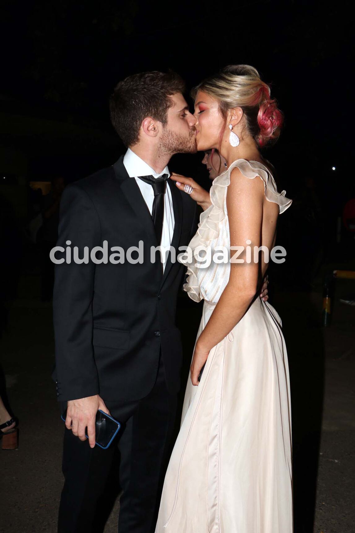 Gastón Soffritti y Steffi Roitman en la gala de Gente (Fotos: Movilpress). 