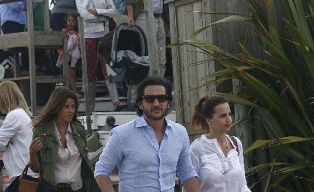 Germán Paoloski y Sabrina Garciarena, en Punta del Este (Foto: Ciudad.com).