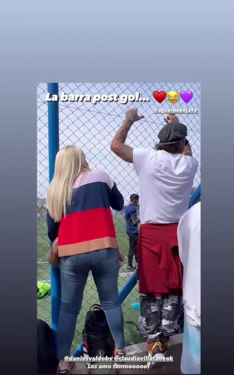 Gianinna Maradona, Claudia Villafañe, Daniel Osvaldo y su hijo mayor alentaron a Benjamín Agüero