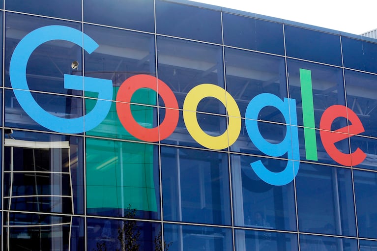 Google desarrolla opción biométrica para 'Encontrar mi dispositivo'.
