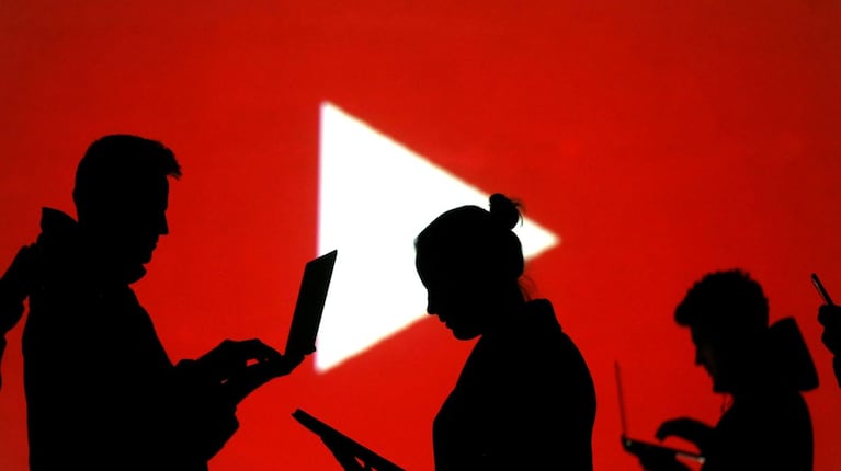 Google implementó nuevas medidas en YouTube para proteger a los adolescentes de contenido potencialmente perjudicial.
