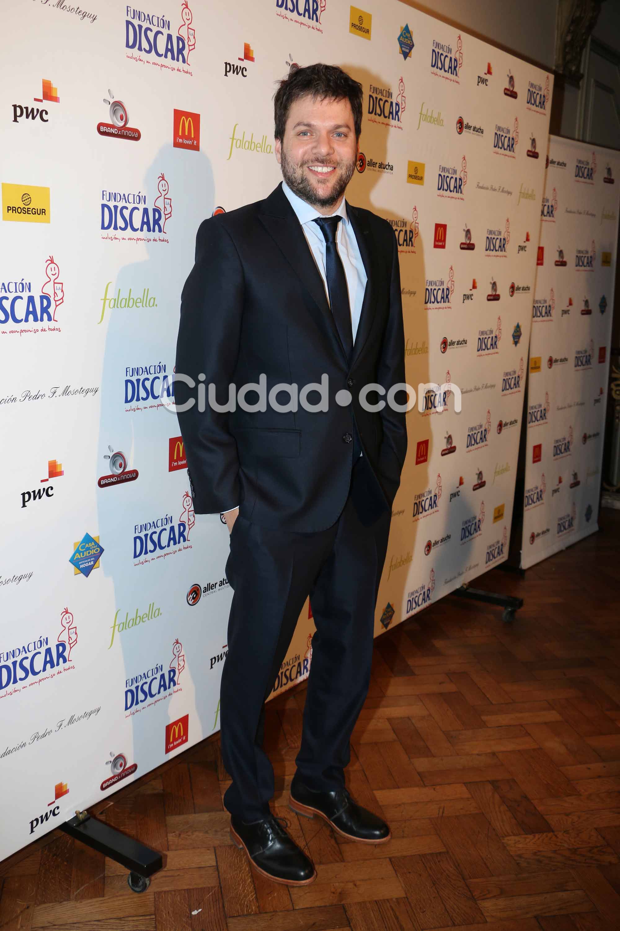 Guido Kaczka, infaltable en la gala a beneficio de Fundación Discar  (Fotos: Movilpress). 