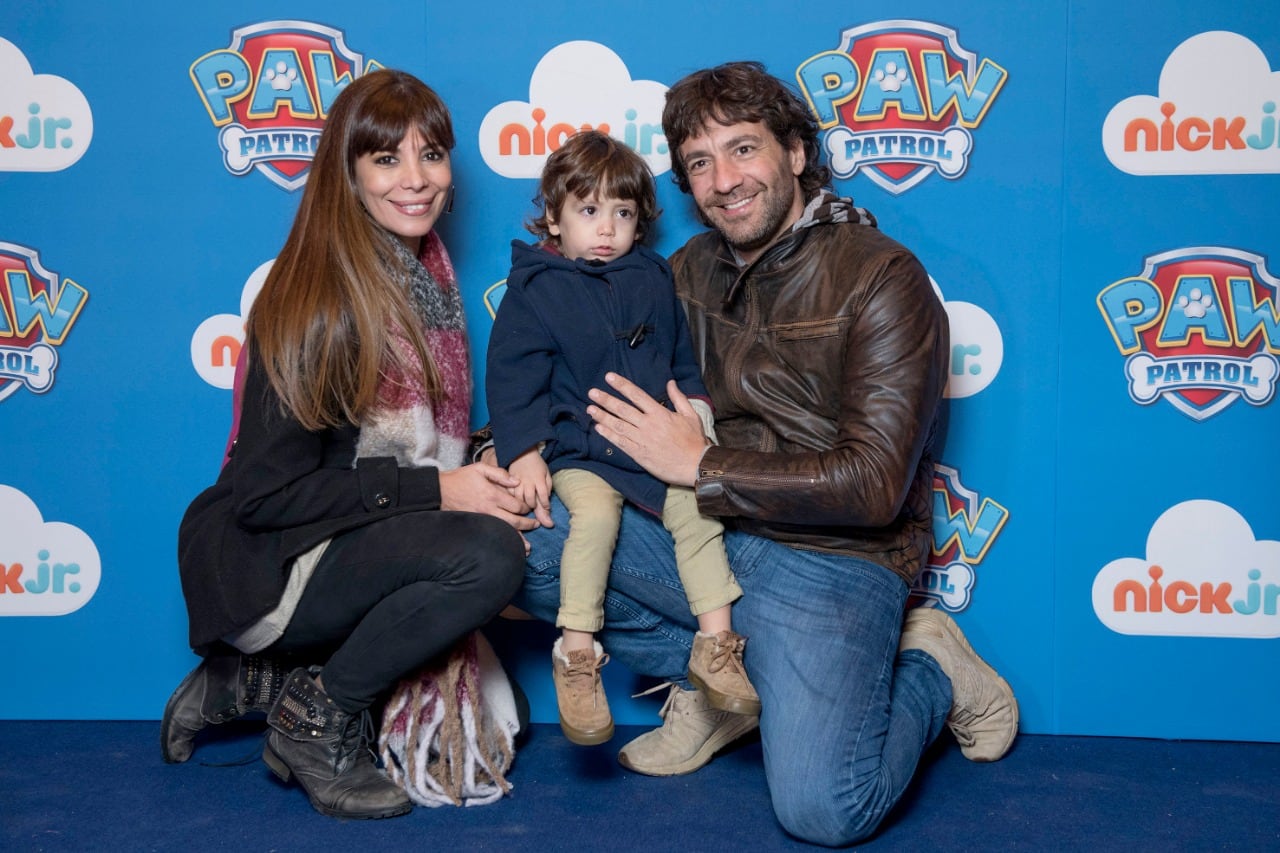 Hall de famosos con sus hijos en el show Paw Patrol