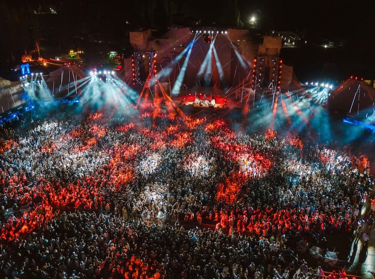 Hernán Cattaneo hizo vibrar a más de 12 mil personas en Mendoza: fue una fiesta con un paisaje soñado