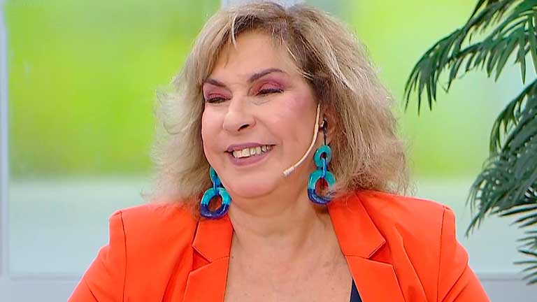 Georgina Barbarossa contó que será abuela en unos meses 