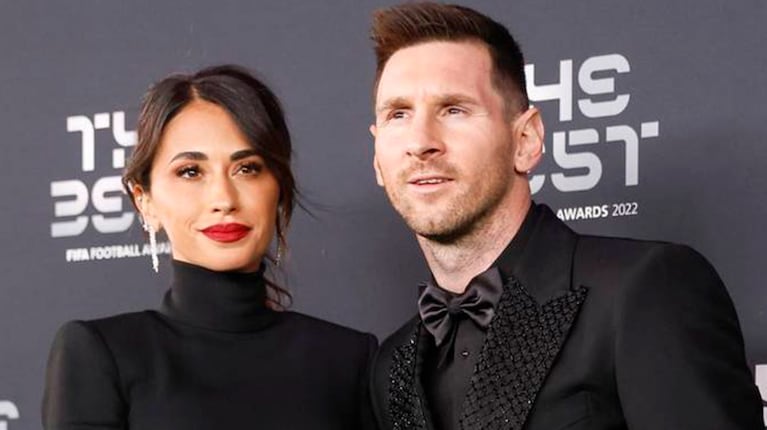 Antonela Roccuzzo confundió a Leo Messi y casi le da un beso a otro futbolista: el video viral | Ciudad Magazine