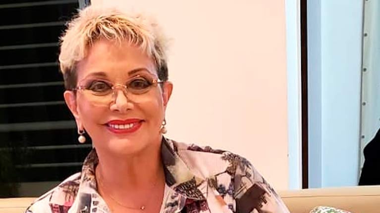 La amiga de Carmen Barbieri adelantó que el estado de salud de la actriz mejoró