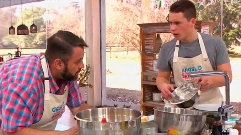 Dos participantes de Bake Off protagonizaron un tenso momento al aire