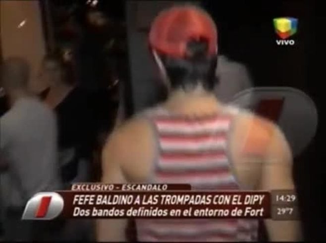 La increible pelea de el Dipy y Fefe