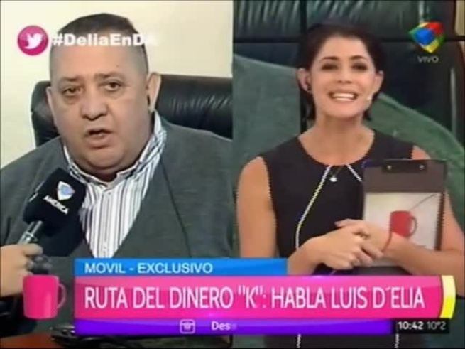 Luis D’Elía hablaba sin parar en un móvil... ¡y mirá lo que hizo Pamela David dos veces!