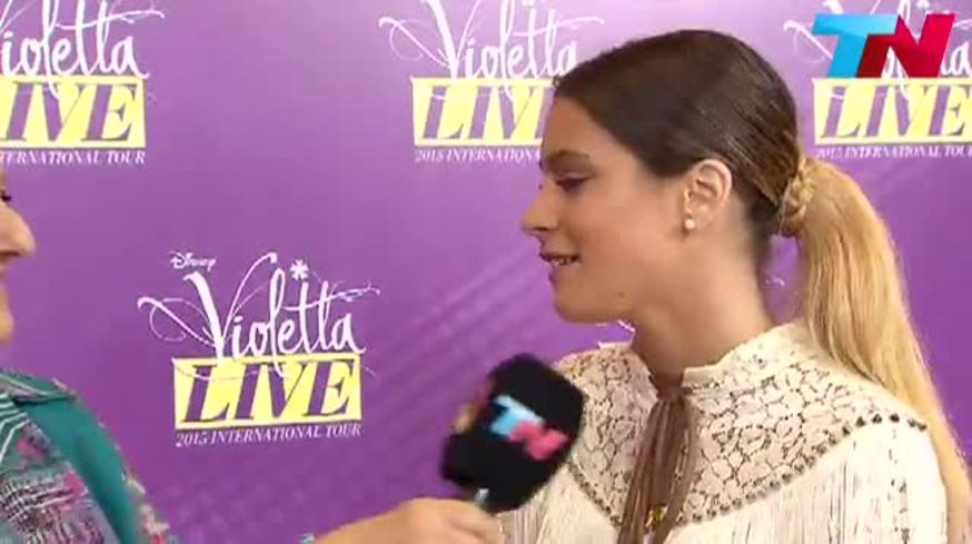 Tini Stoessel lo confirmó en TN: "Con Peter estamos separados"