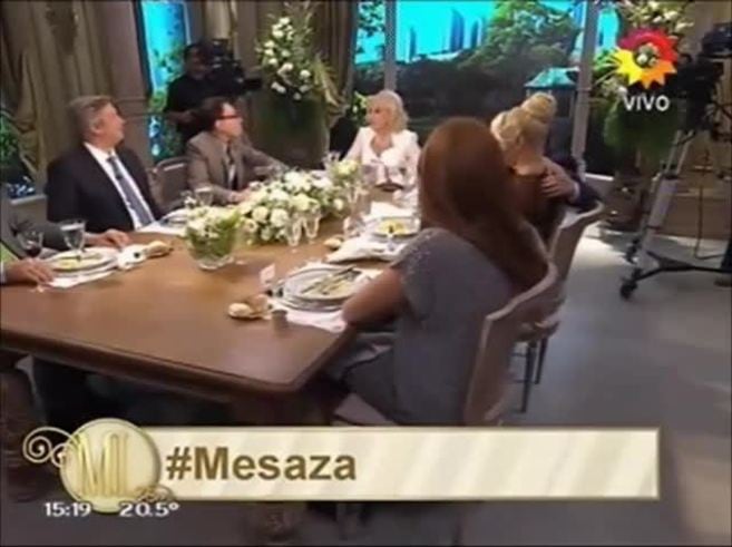 Mirtha reveló un cruce privado de mensajes con Pampita y apuntó contra Nacho: "Estoy enojada, él la dejó"