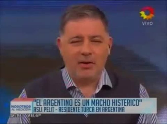 Conocé (¡y escuchá!) al hombre detrás de la voz de Onur: mirá quién es el actor chileno que lo dobla