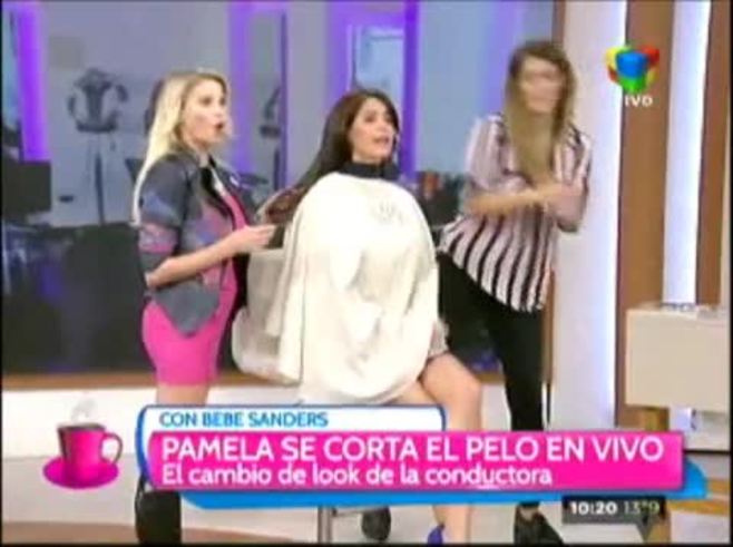 Una valiente: Pamela David se animó a un cambio de look... ¡en vivo! 