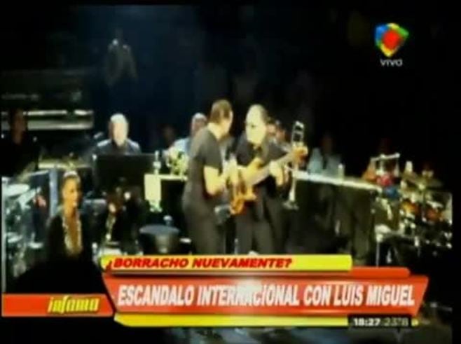 Luis Miguel, ¿borracho en pleno show?