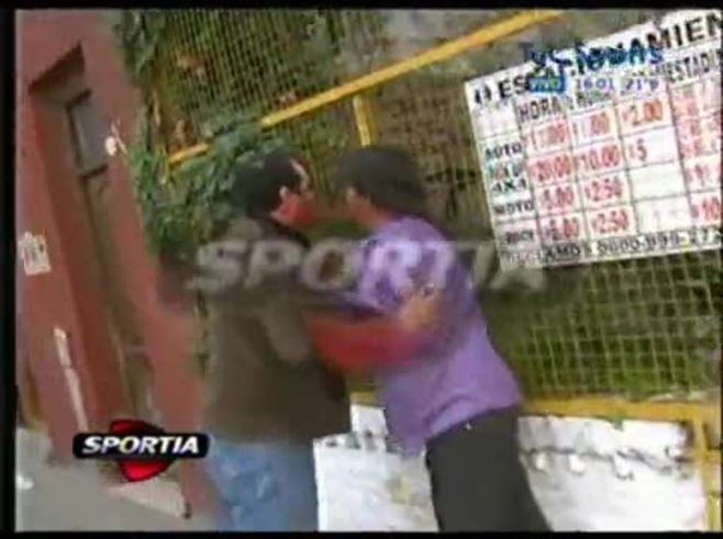 Caruso Lombardi y Fabián García, a las piñas en la puerta de un canal