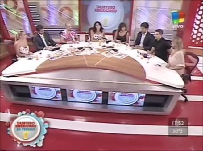 Pamela David confirmó su embarazo al aire