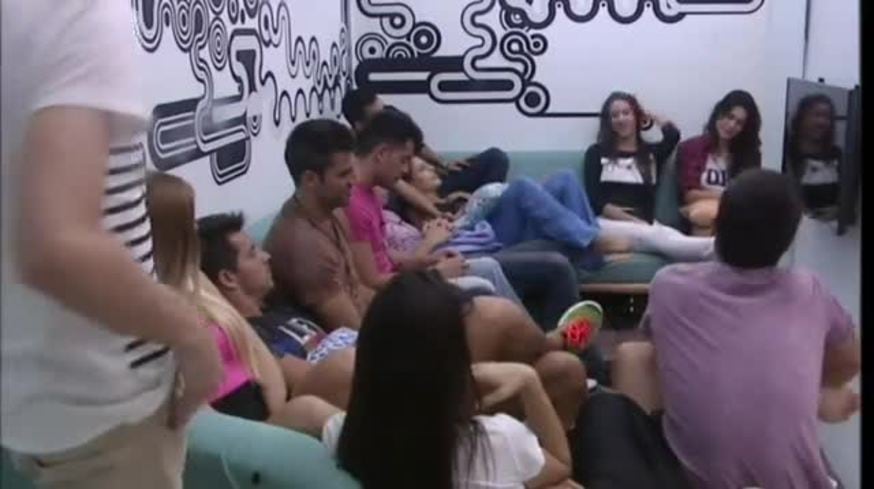 Gran Hermano 2015: violenta pelea entre Nicolás y Romina