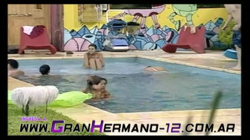 GH 2012: Florencia y Juan Cruz, ¡apasionados!