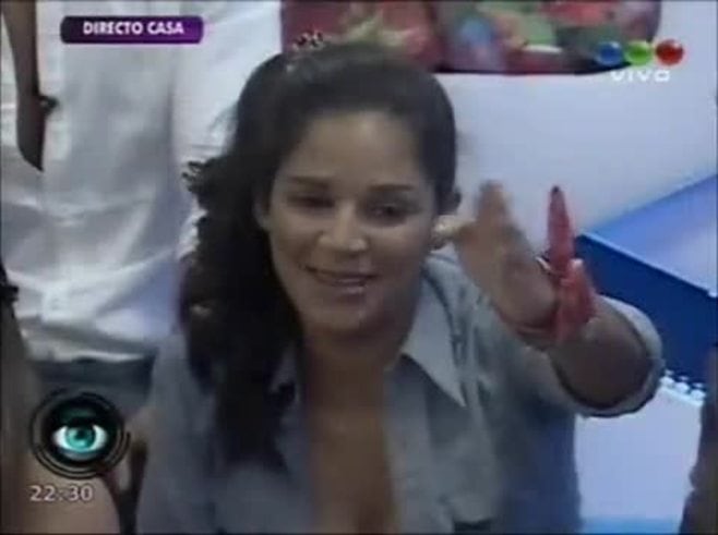 GH 2012: duro cruce en vivo entre Clarisa y Leonardo