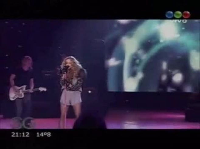 Paulina Rubio: pura seducción en el programa de Susana Giménez