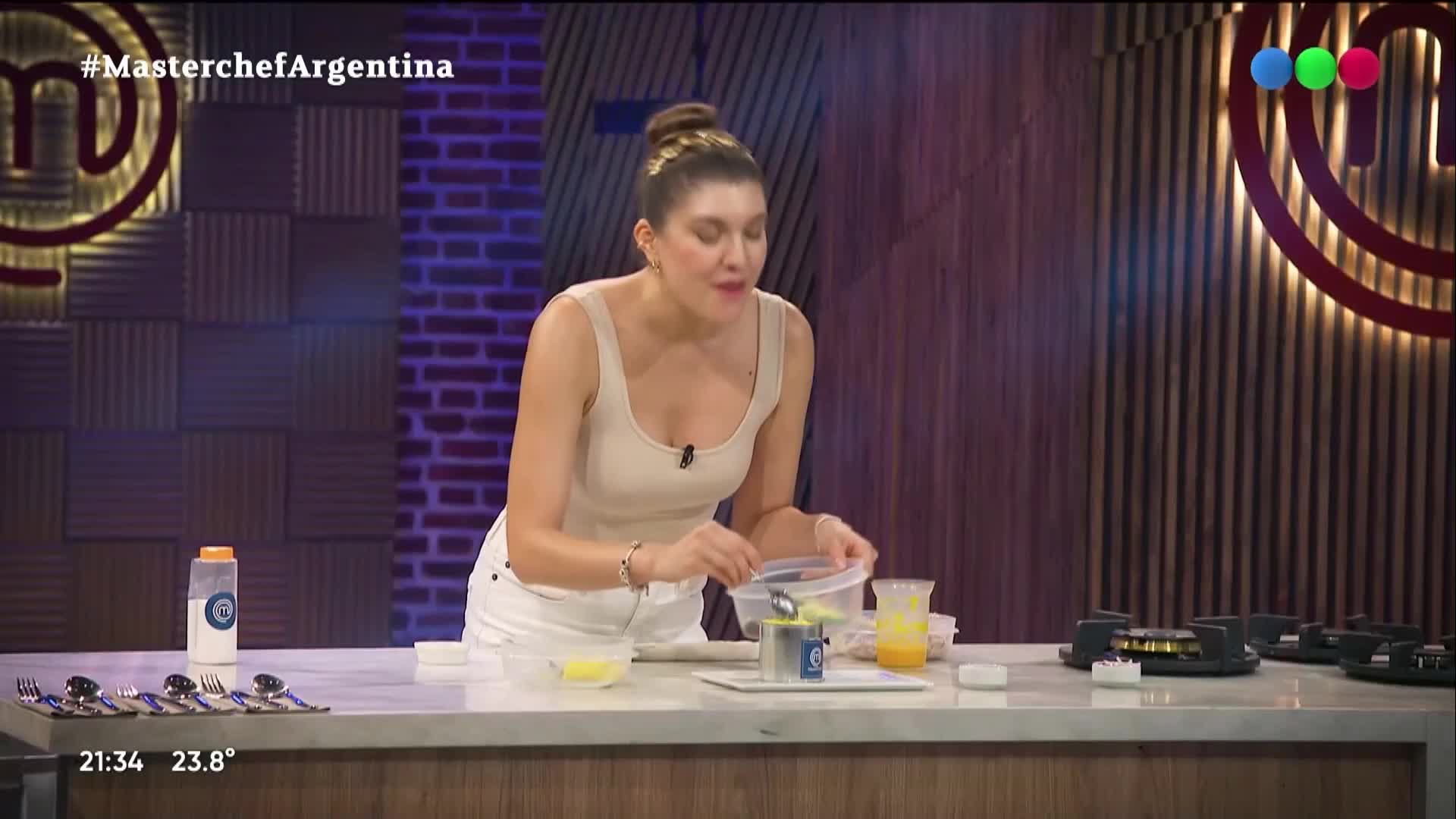 Una participante de MasterChef le puso los puntos a Germán Martitegui