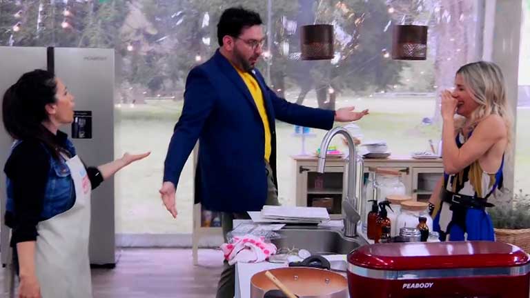 La divertida lección de danza árabe de Damián Betular en Bake Off Argentina