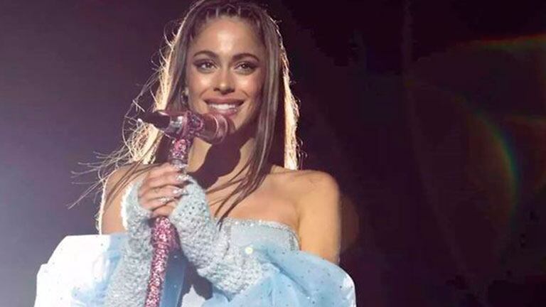 Tini Stoessel se solidarizó con la niña de cinco años que padece cáncer y que hizo campaña para conocerla