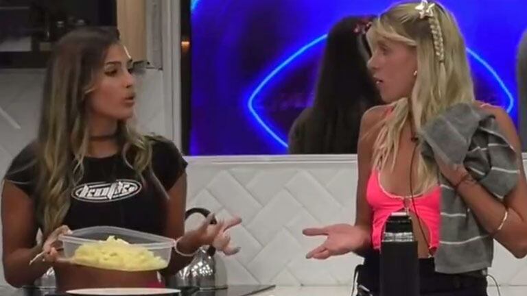 Julieta Poggio se plantó ante Camila Lattanzio tras el regreso de Alfa a Gran Hermano 2022