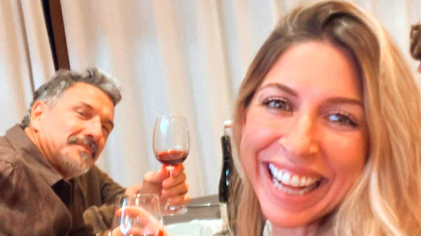 Flor Bertotti compartió fotos y videos de su cumpleaños en medio de su gira por Latinoamérica