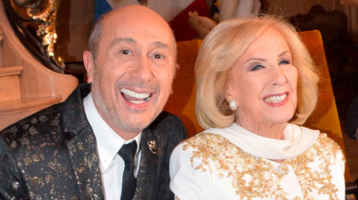 Claudio Cosano dio a conocer una anécdota con Mirtha Legrand sobre una prueba de vestuario