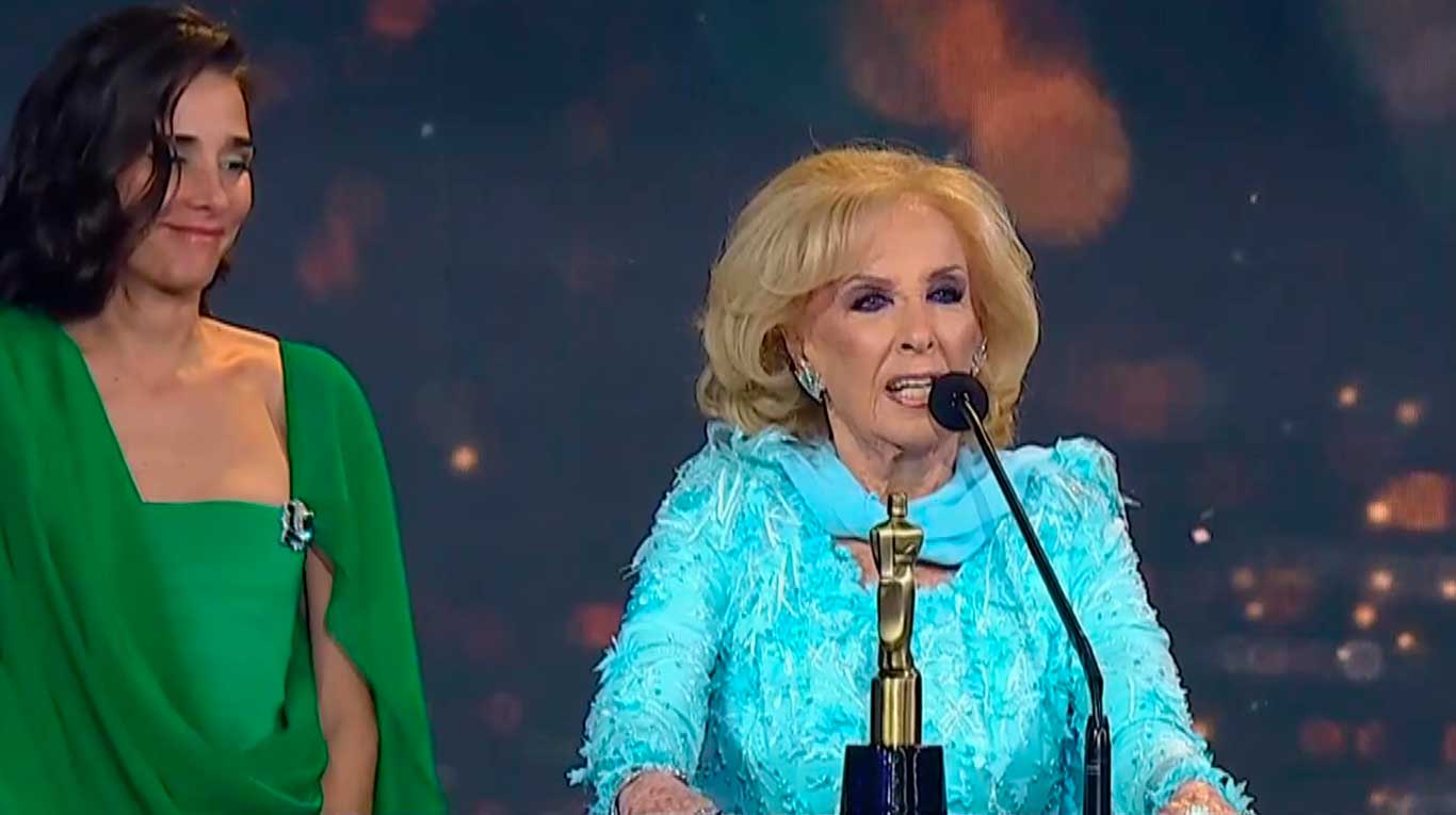 Mirtha Legrand se llevó un nuevo Martín Fierro a los 97 años