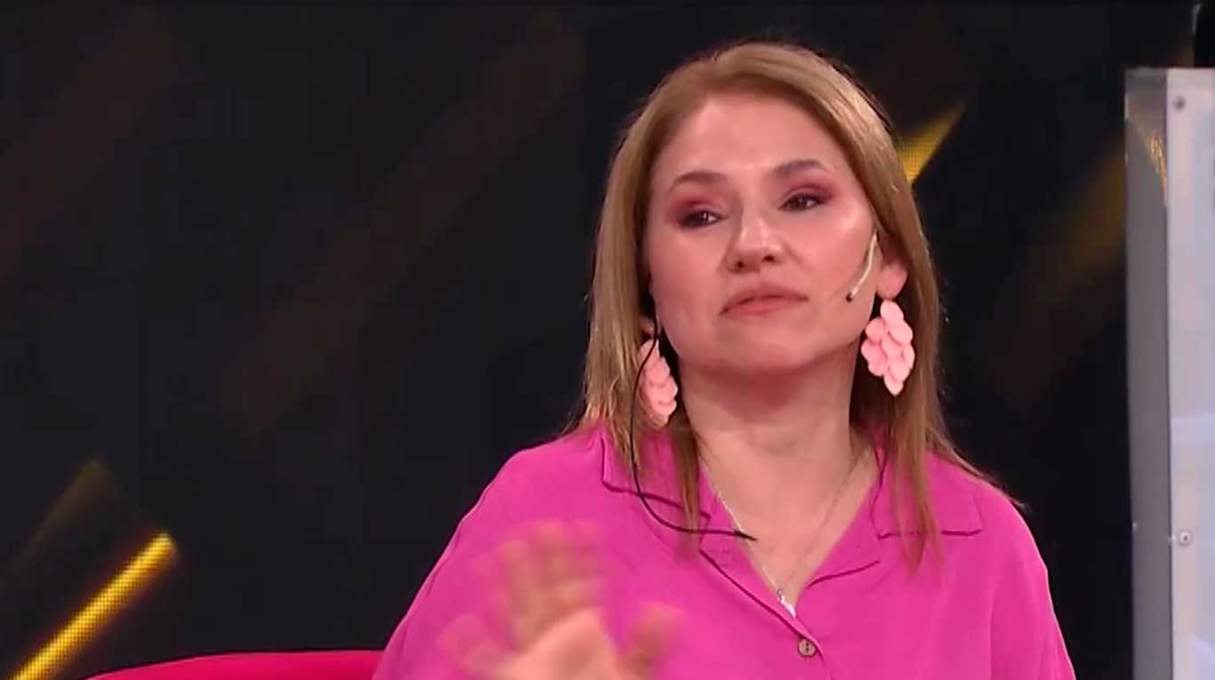 Fernanda Iglesias también mandó al frente a los famosos