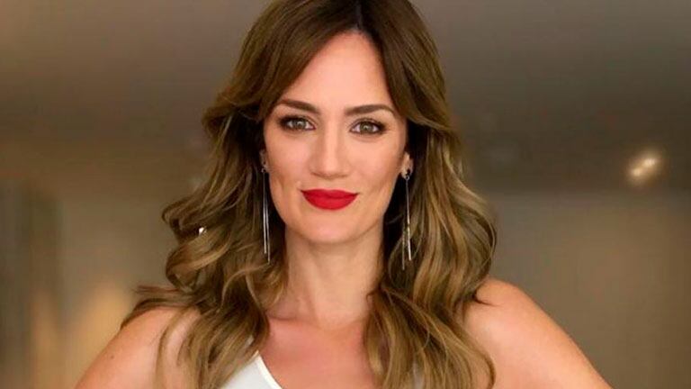 Paula Chaves empezó su carrera en los medios hace 20 años tras ganar un reality de modelaje: el video retro