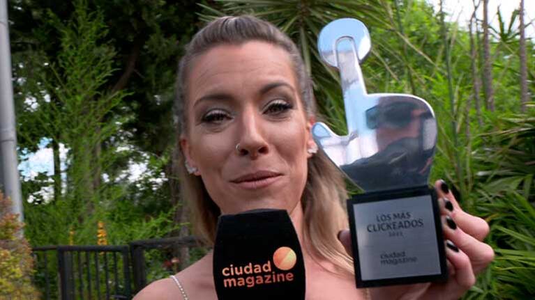 Dani La Chepi, feliz al recibir su premio Los Más Clickeados: "Se lo doy a mi hija para que mañana lo lleve al cole"