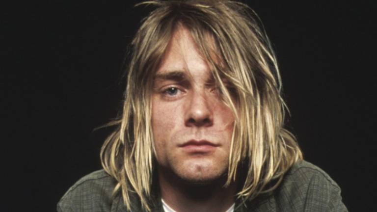 Increíble pero real: subastaron mechones del pelo de Kurt Cobain por 14.145 dólares