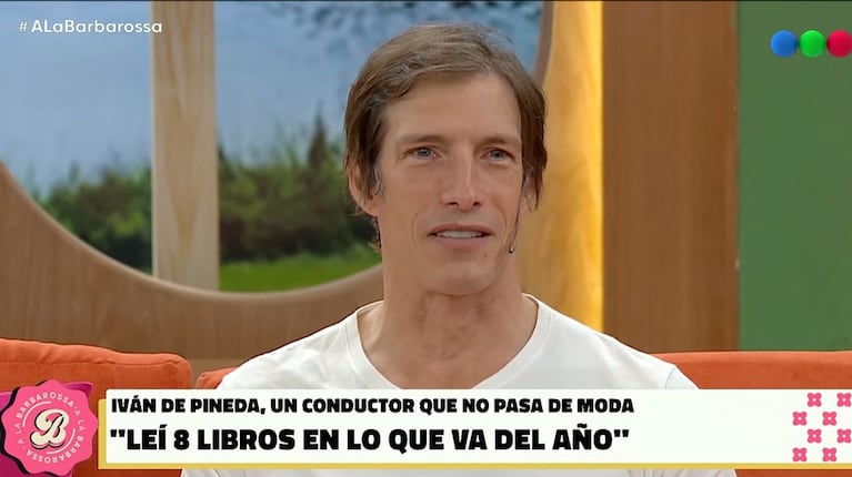 Iván de Pineda dejó en shock a Pía Shaw al revelar cuántos libros leyó en lo que va del 2025